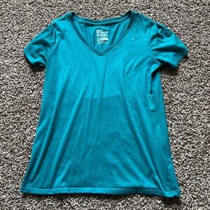 Women’s Nike workout tshirt